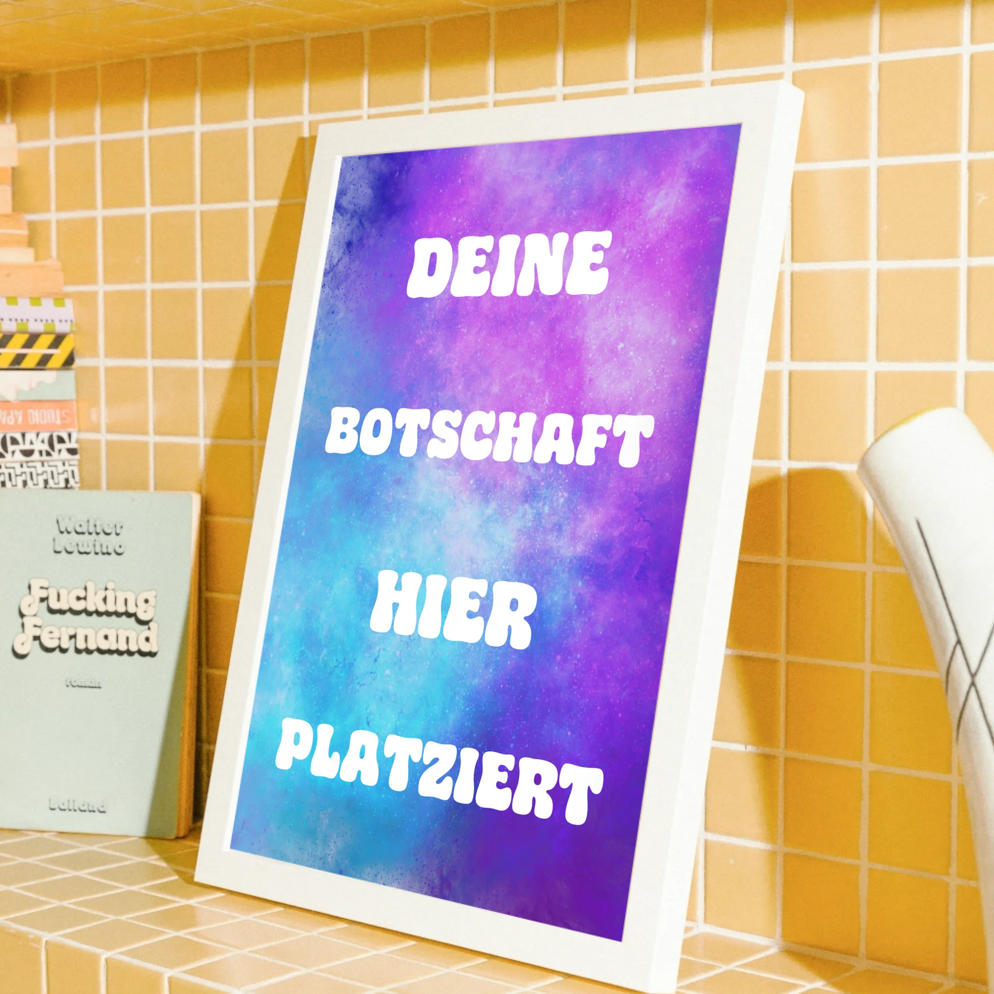 Modernes Textposter mit blauem Hintergrund zum Selbstgestalten