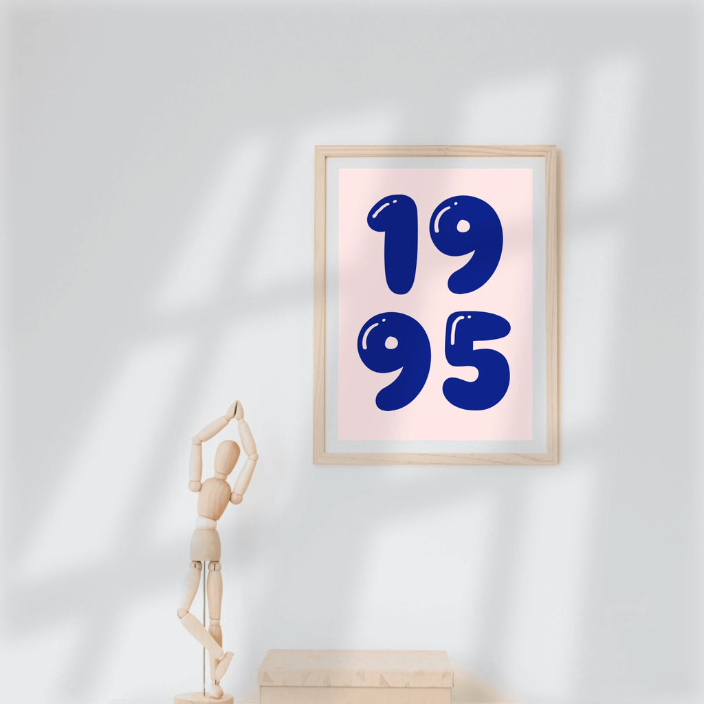 Nostalgische Wanddekoration mit Vintage-Typography und Wunschjahr
