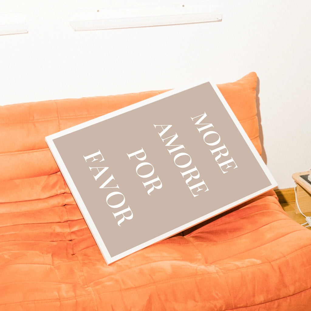 Modernes Typografieposter mit eleganter Ausstrahlung

